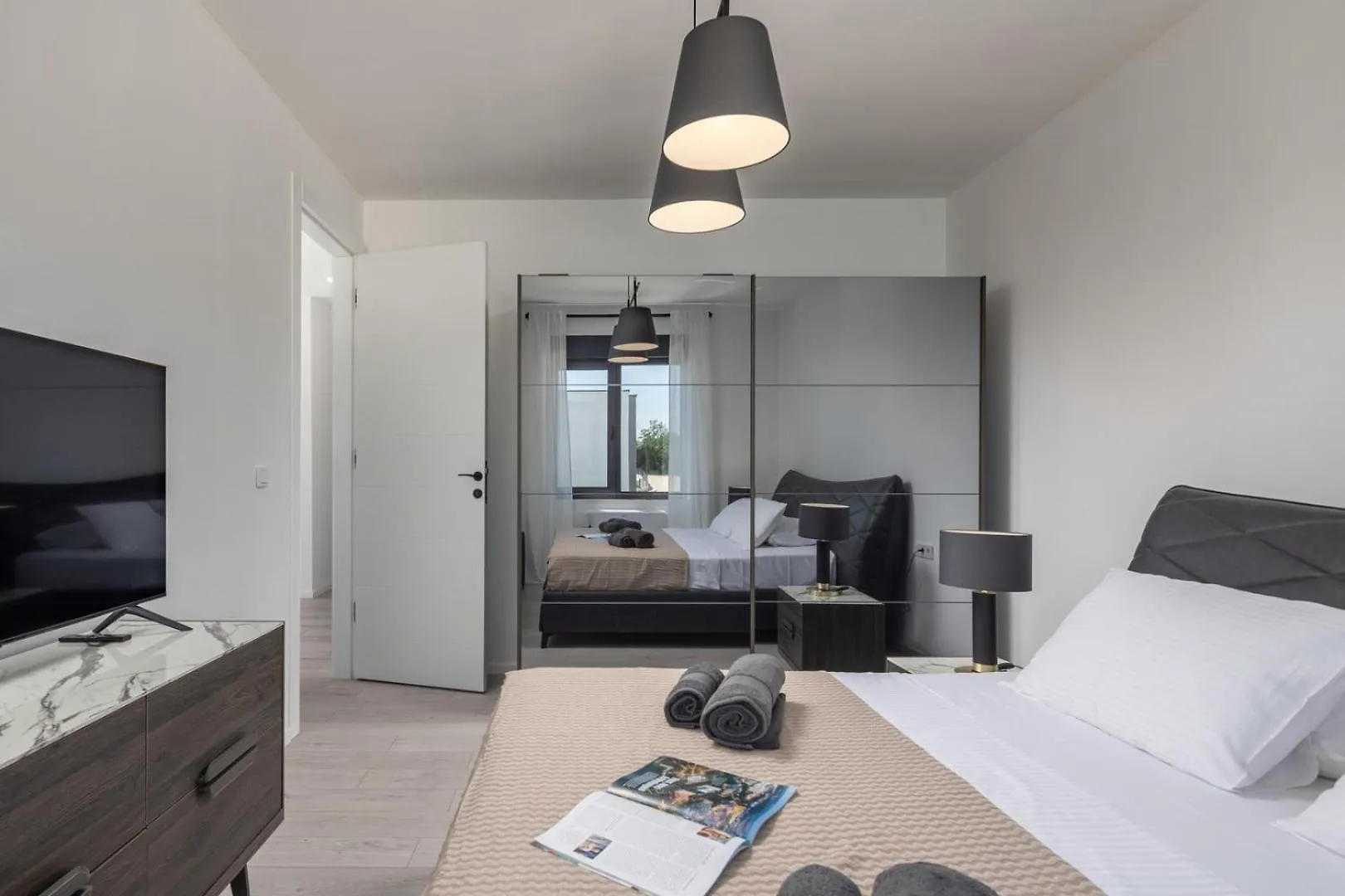New! Luxury Villa Epic 9 - 50 M2 Hetated Pool Juršići Chorvatsko