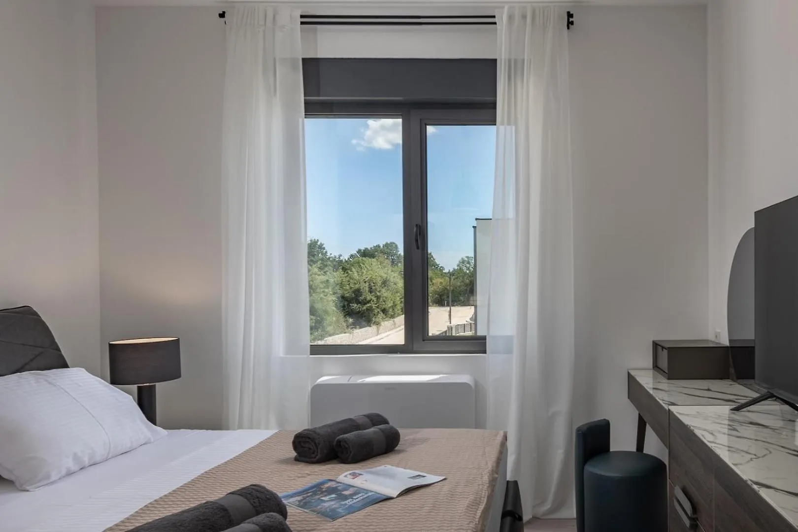 New! Luxury Villa Epic 9 - 50 M2 Hetated Pool Juršići