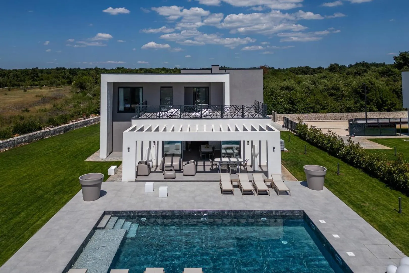 New! Luxury Villa Epic 9 - 50 M2 Hetated Pool Jursici Croatia