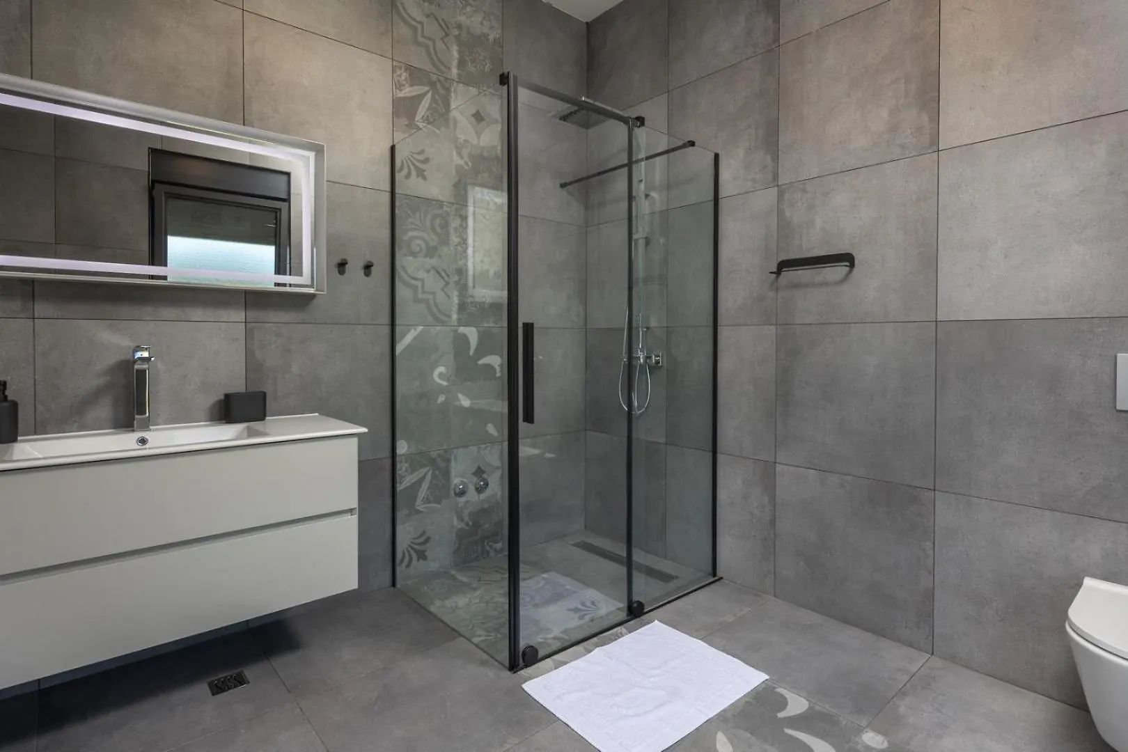 New! Luxury Villa Epic 9 - 50 M2 Hetated Pool Jursici