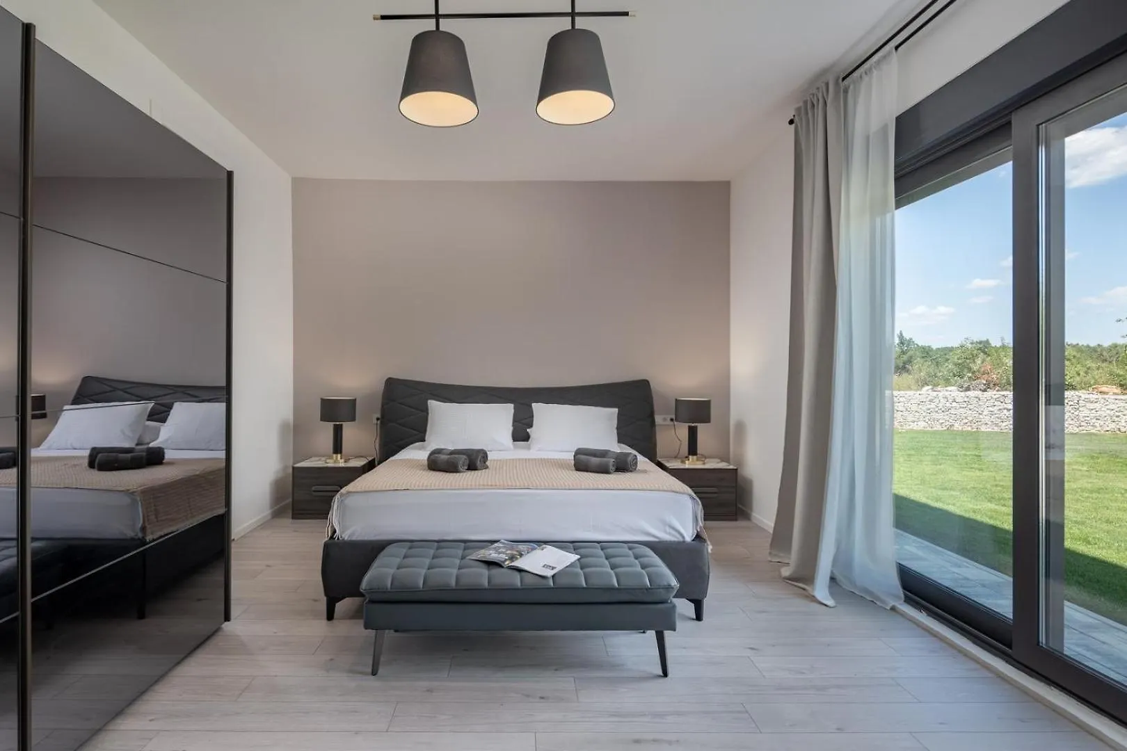 New! Luxury Villa Epic 9 - 50 M2 Hetated Pool Jursici