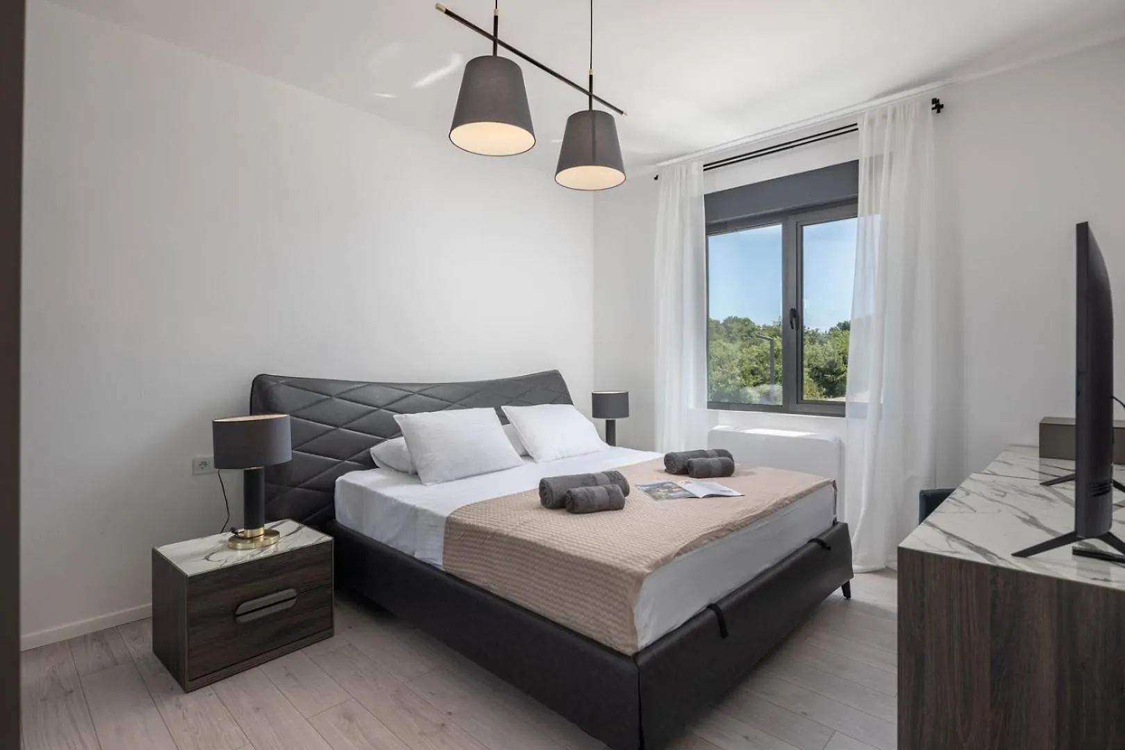 New! Luxury Villa Epic 9 - 50 M2 Hetated Pool Jursici